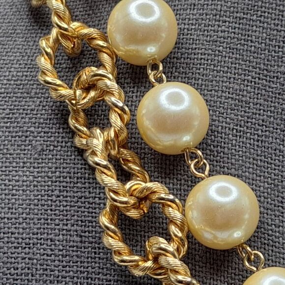 Vintage Faux Pearl & Gold Tone Chain Necklace Double Strand, 18" - Picture 3 of 10